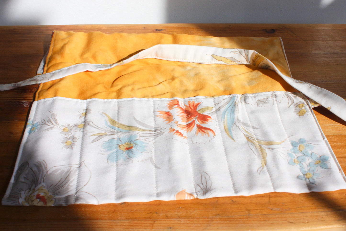 FLORAL TOOLS OF THE TRADE WRAP POUCH