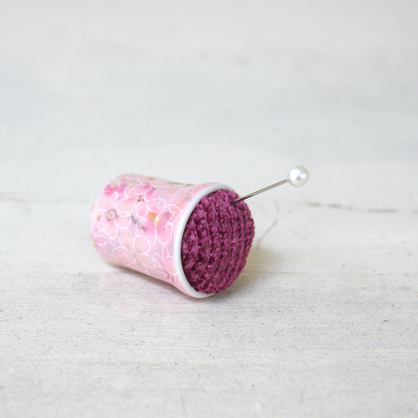 VINTAGE THIMBLE PINCUSHIONS