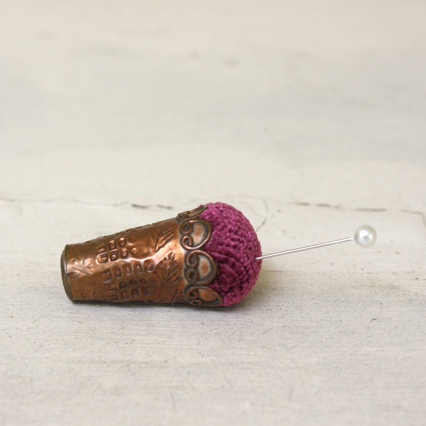 VINTAGE THIMBLE PINCUSHIONS