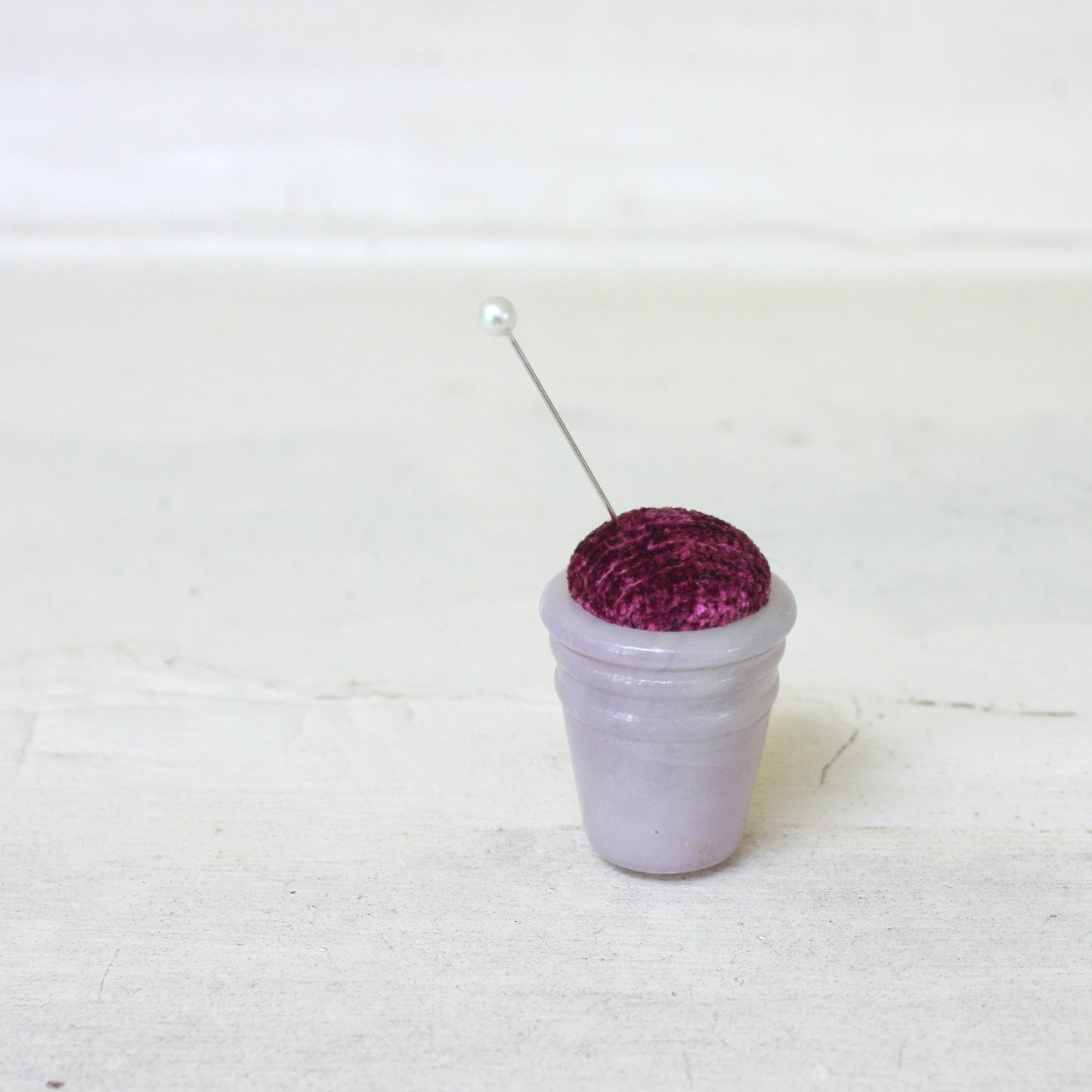 VINTAGE THIMBLE PINCUSHIONS