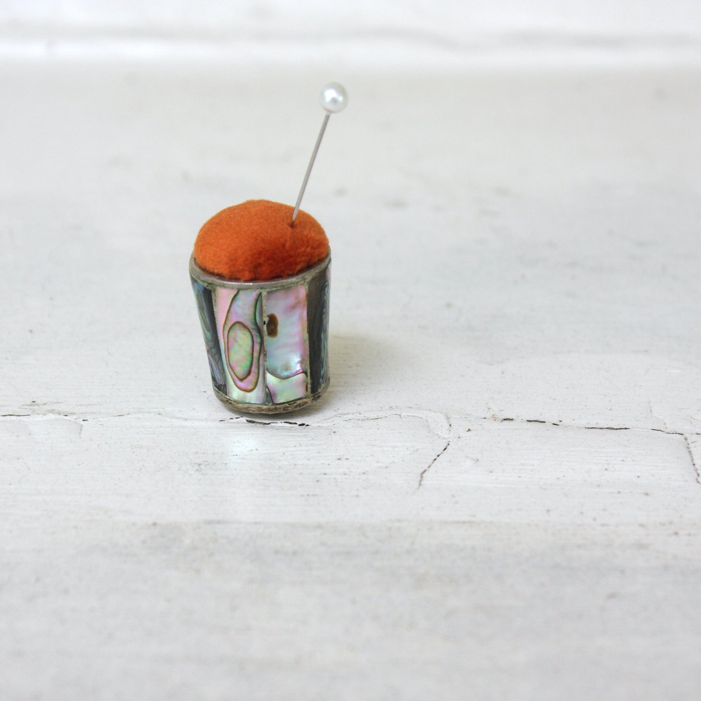 VINTAGE THIMBLE PINCUSHIONS