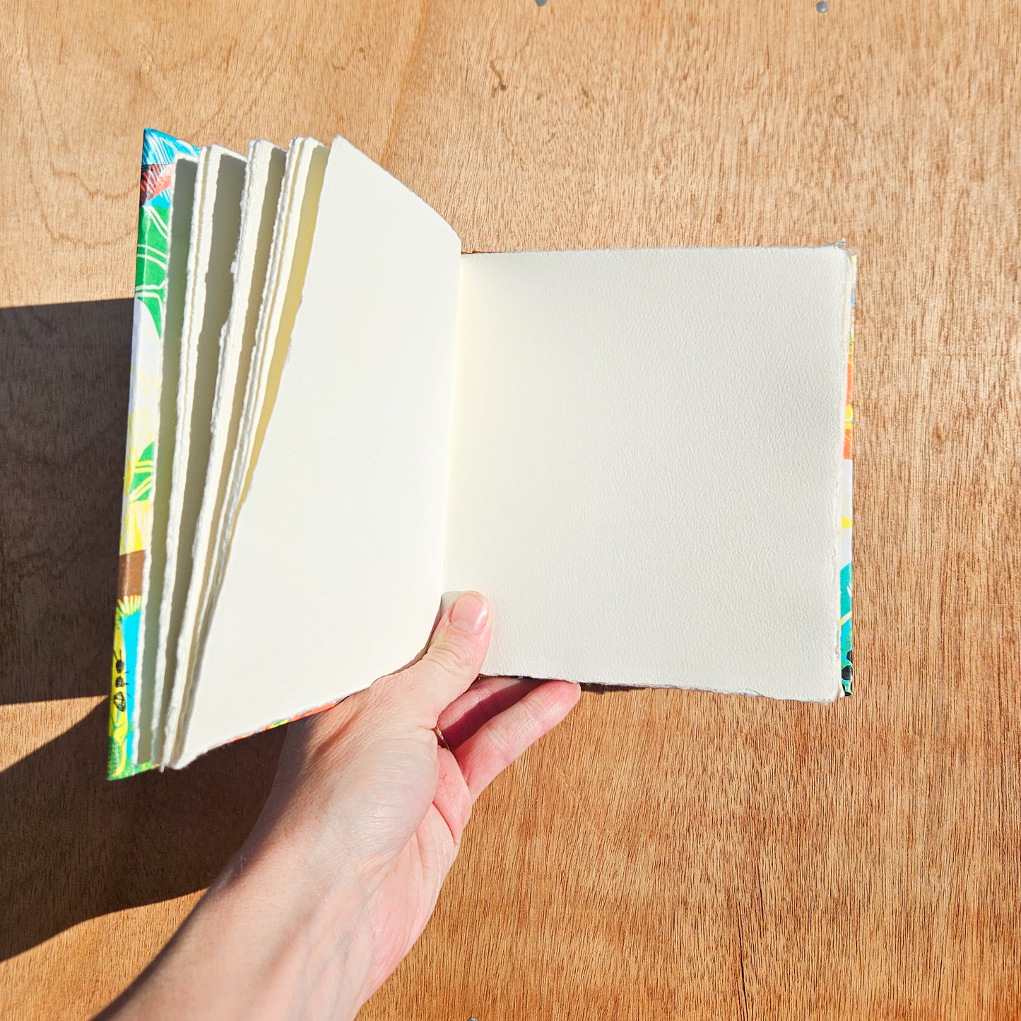 THE SUN MAKES EVERYTHING BEAUTIFUL JOURNAL