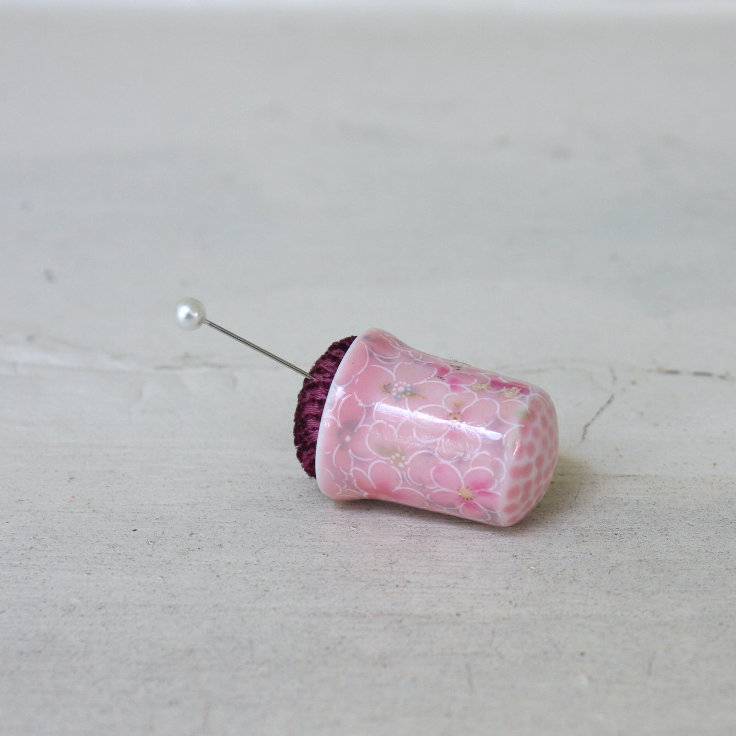 VINTAGE THIMBLE PINCUSHIONS