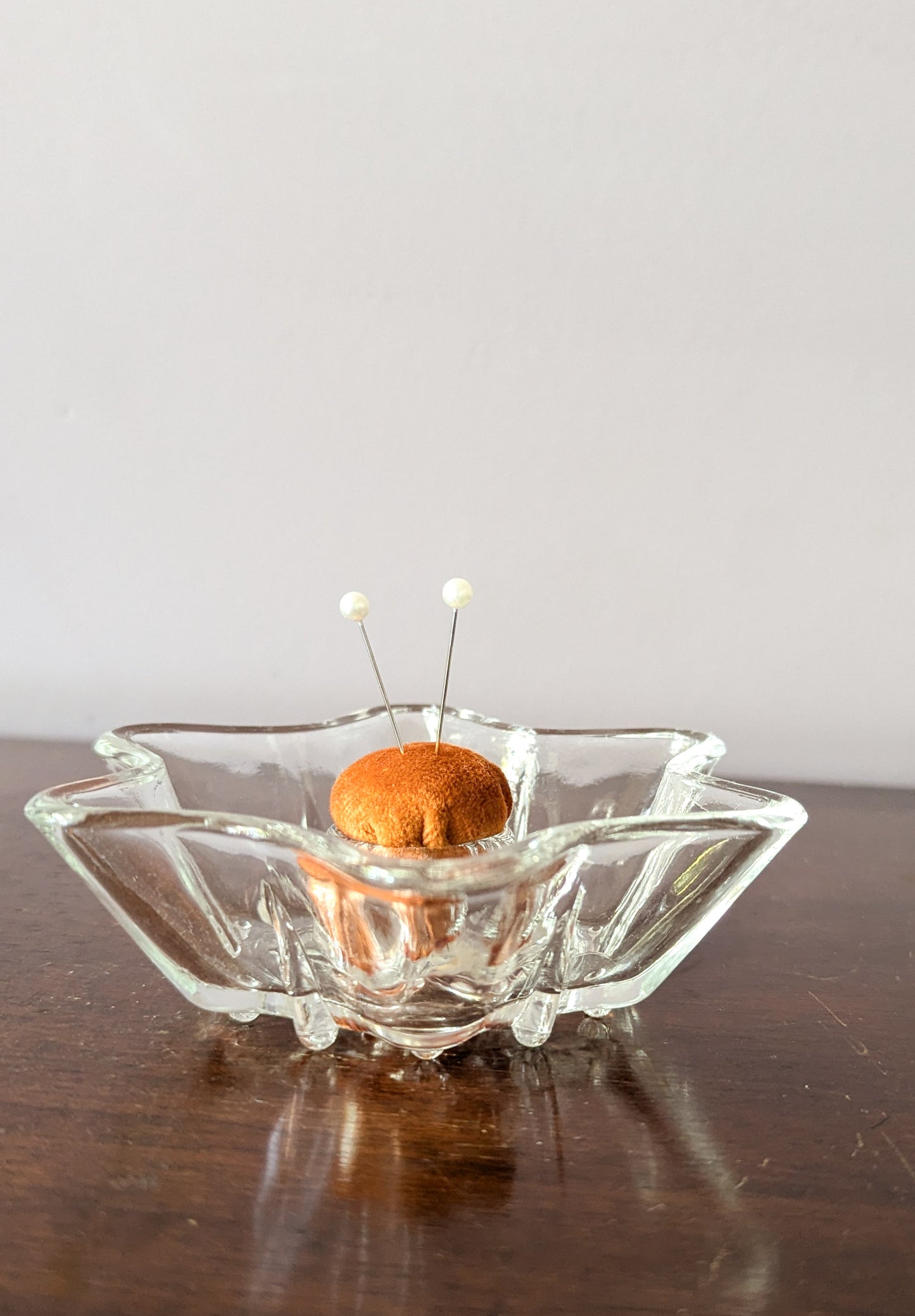 CRYSTAL CANDLEHOLDER PINCUSHION