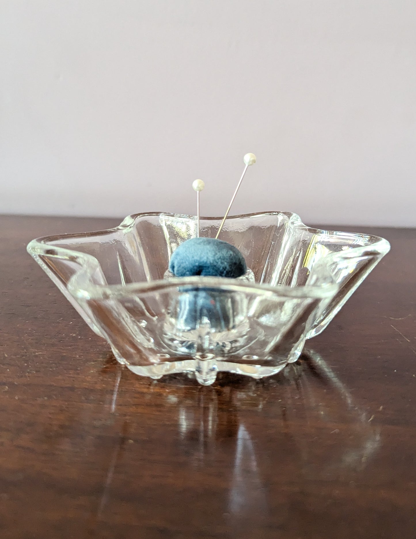 CRYSTAL CANDLEHOLDER PINCUSHION