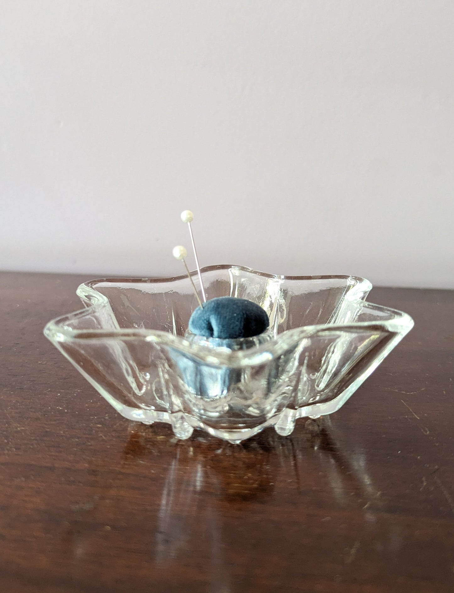 CRYSTAL CANDLEHOLDER PINCUSHION