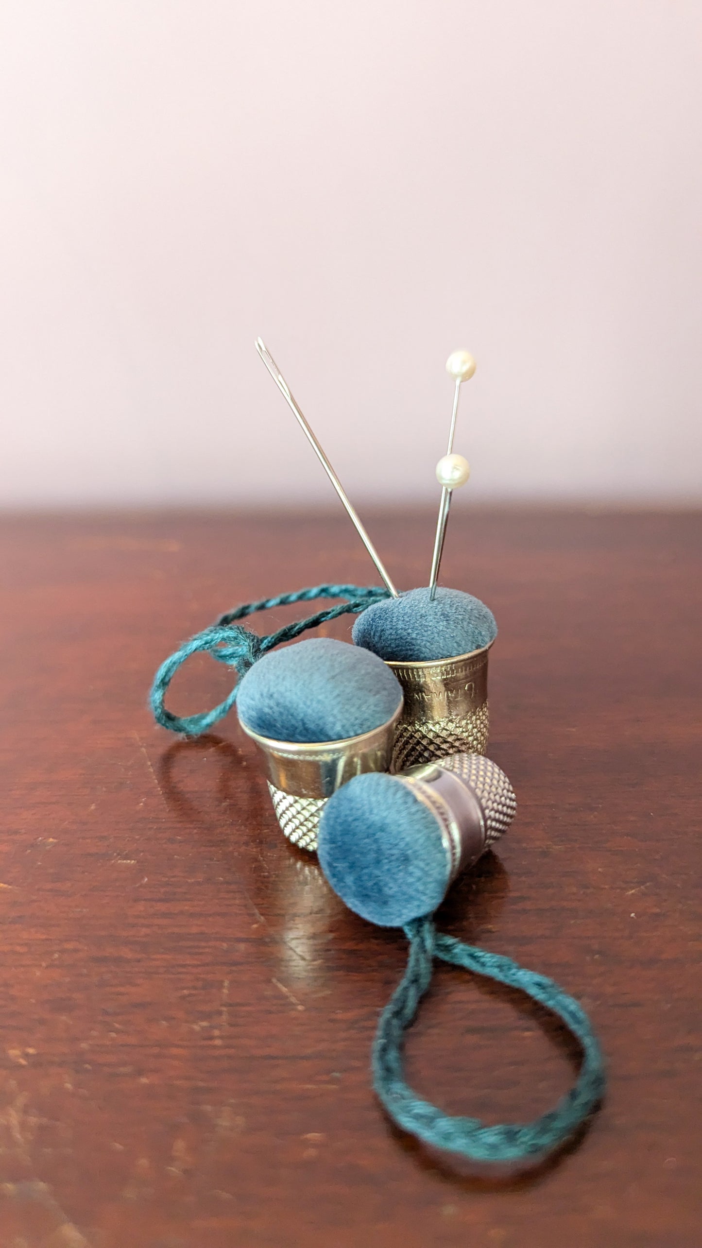 THIMBLE TRAVEL PINCUSHIONS