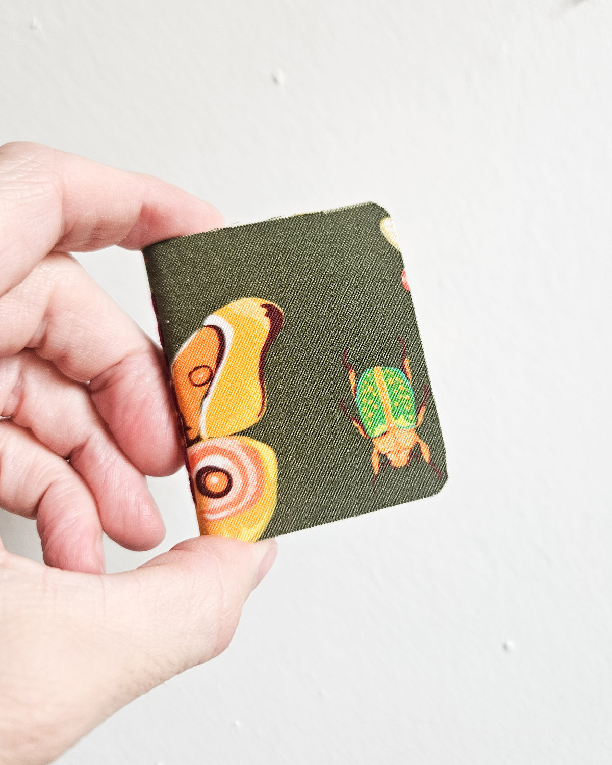 LINEN BOUND MINIS