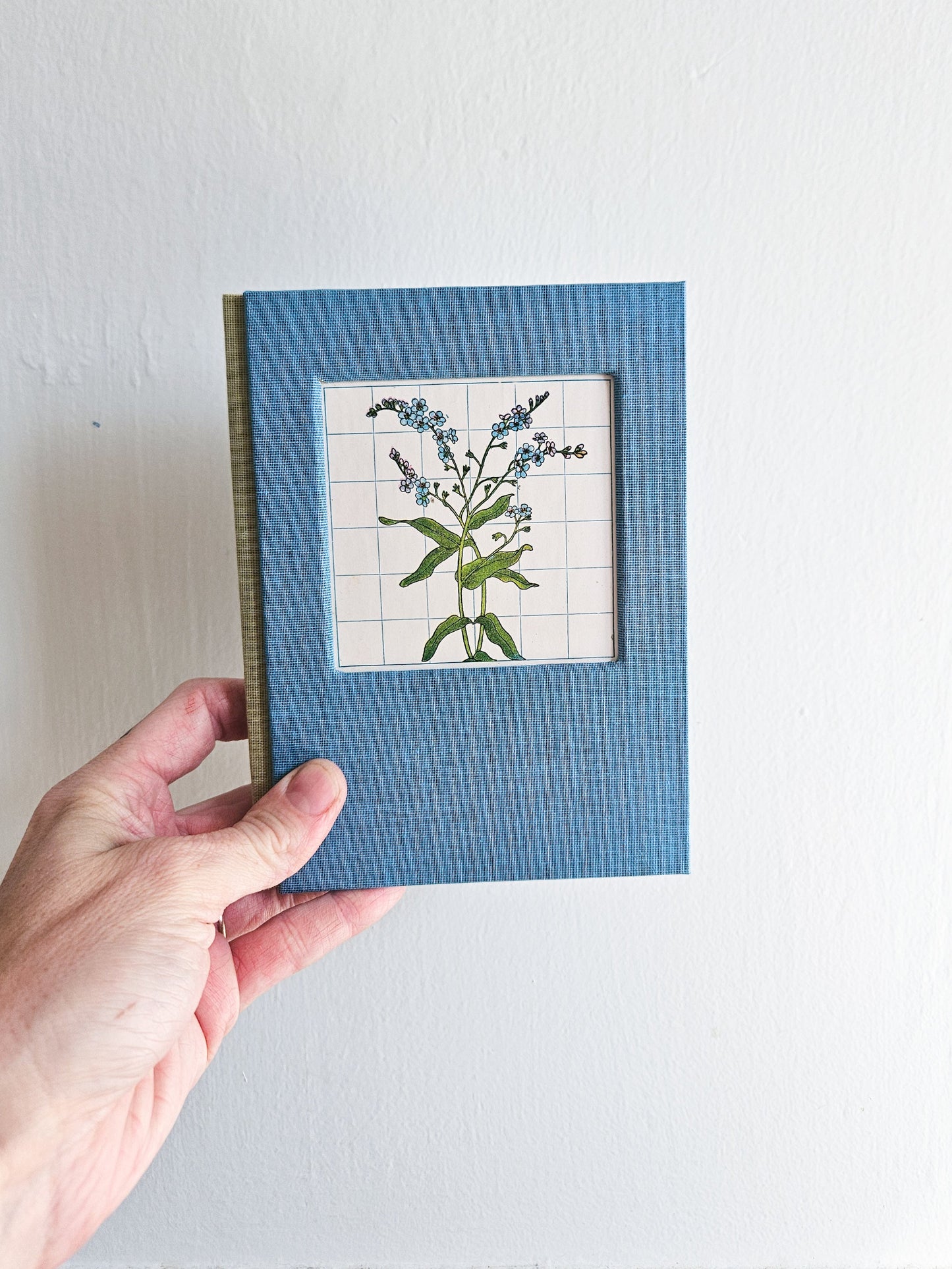 FORGET-ME-NOT JOURNAL